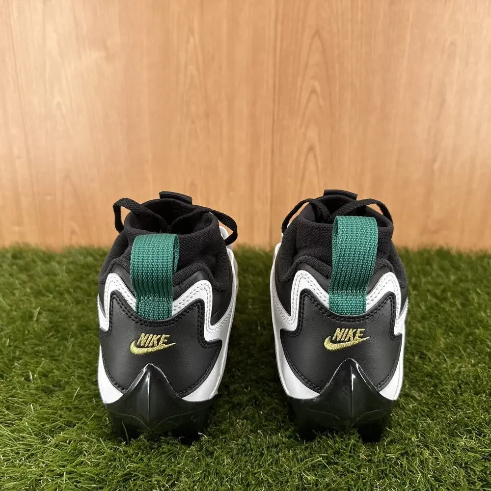 Nike diamond turf